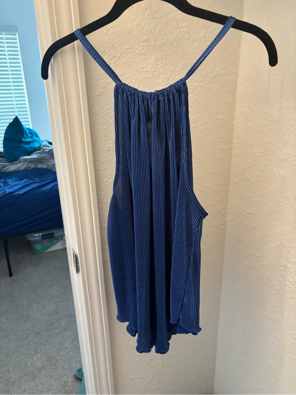 High Neck Blue Halter Top - Picture 4 of 6